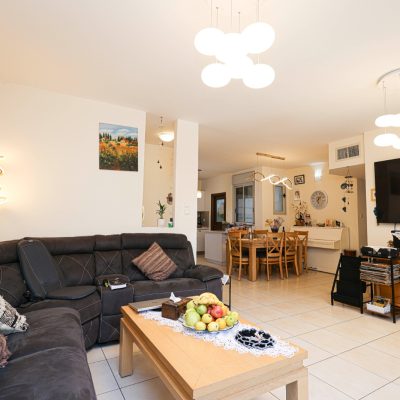 WhatsApp Image 2026-02-17 at 18.06.21 (2)